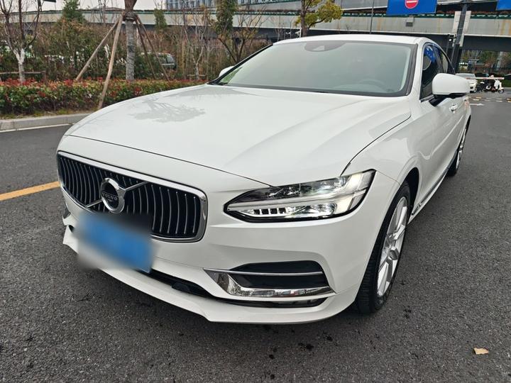 S90 2020 T5 Luxury