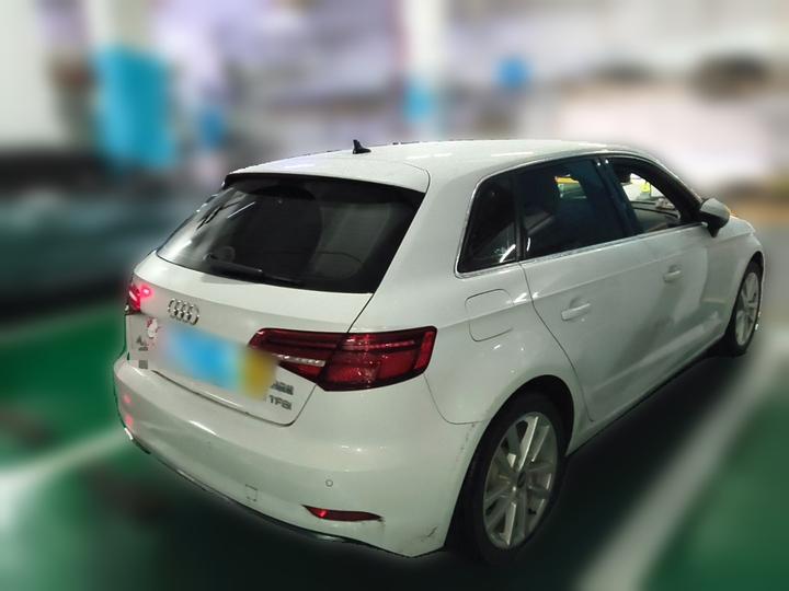 A3 2020 Sportback 35 TFSI Progressive China VI photo 4