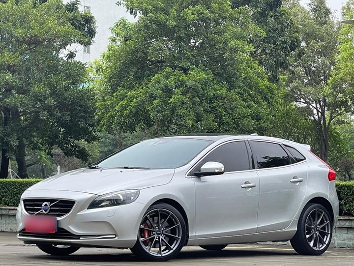 V40 2015 1.6T