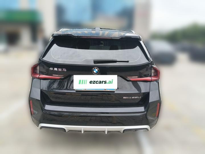 X1 2023 sDrive25Li M Sport Package photo 5