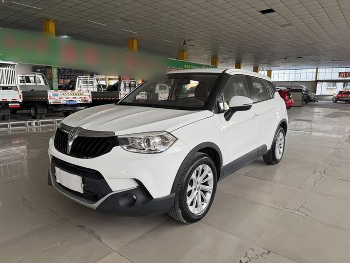 Zhonghua V3 2016 1.5L AT Smart