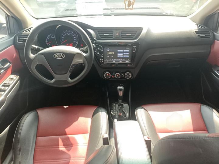 K2 2015 Hatchback 1.4L AT GLS photo 5