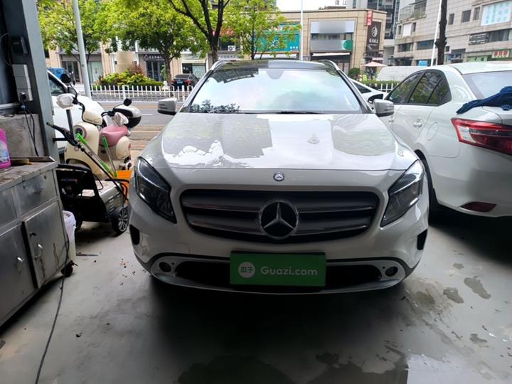 GLA 2016 GLA 200 Dynamic photo 2