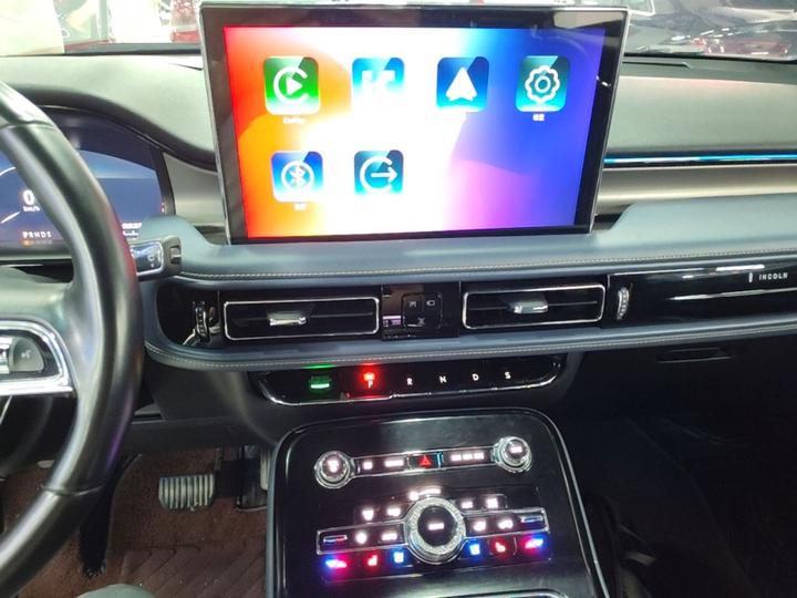 Nautilus 2021 2.0T AWD photo 8
