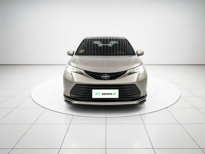 Sienna 2021 2.5L Hybrid Premium photo 2