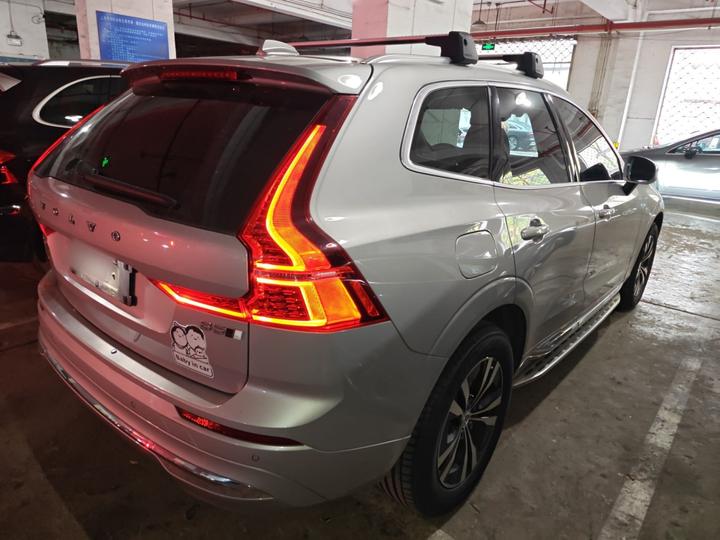 XC60 2022 B5 AWD Luxury photo 4