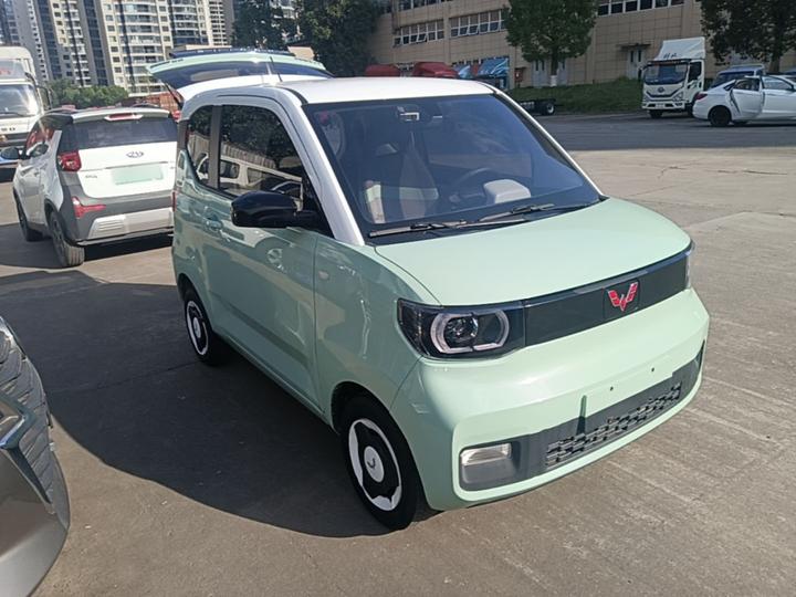 Hongguang MINIEV 2021 Macaron 120km LFP photo 3