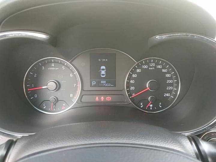 K3 2015 1.6L AT GLS photo 7