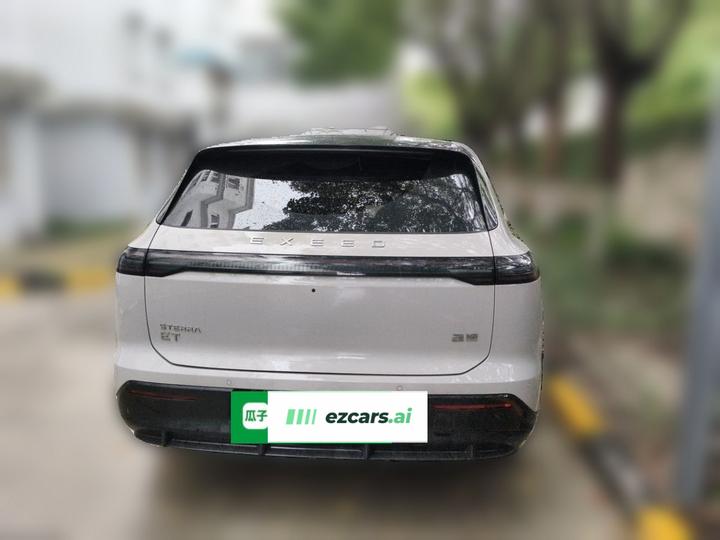 Sterra ET 2025 EREV 265 Pro RWD photo 5