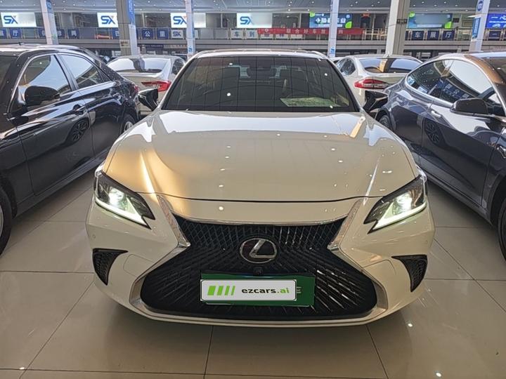 ES 2018 200 Excellence China V photo 2