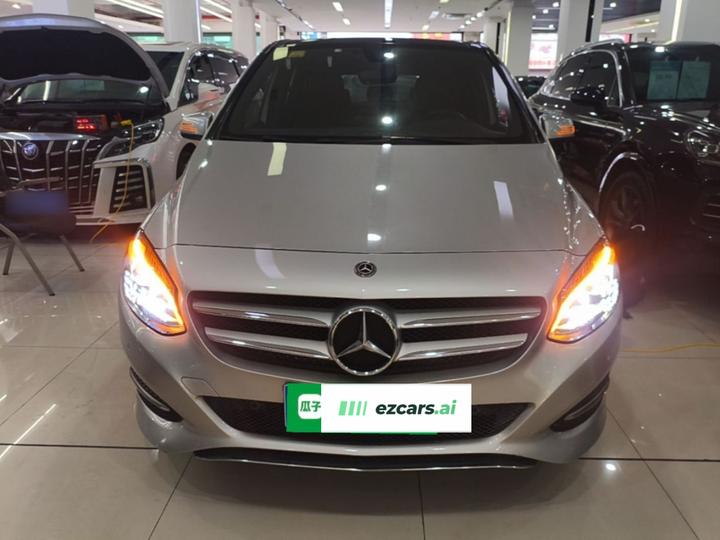 B-Class 2019 B 200 Fashion photo 2