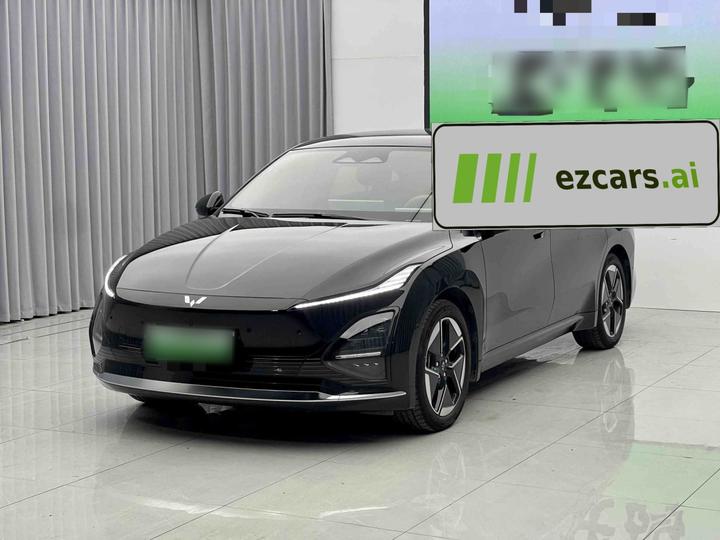 Wuling 2025 610km Smart Flagship