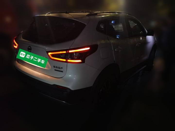 Qashqai 2019 2.0L CVT Luxury photo 4