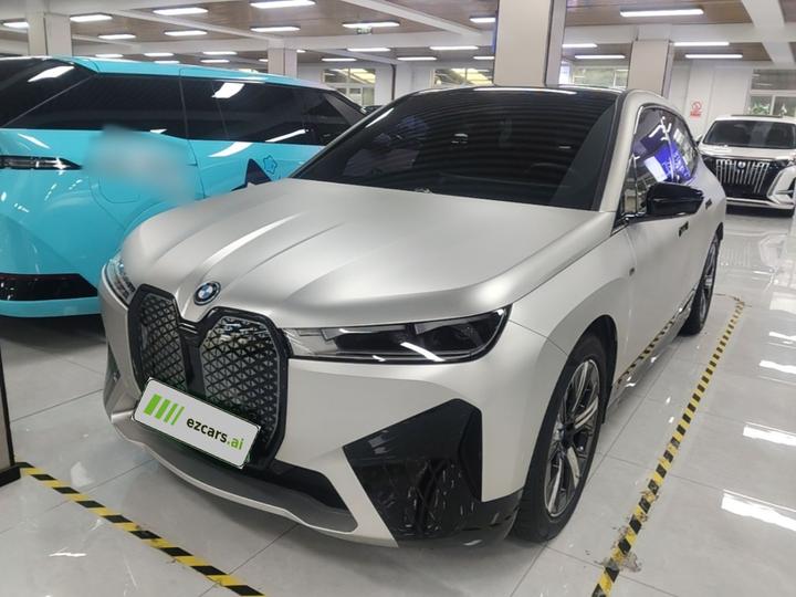 iX 2022 xDrive40