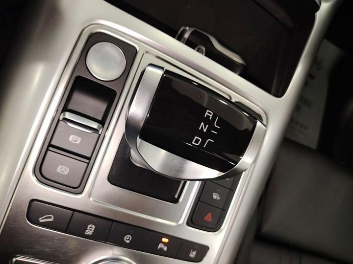 X 2020 PHEV Flagship photo 5