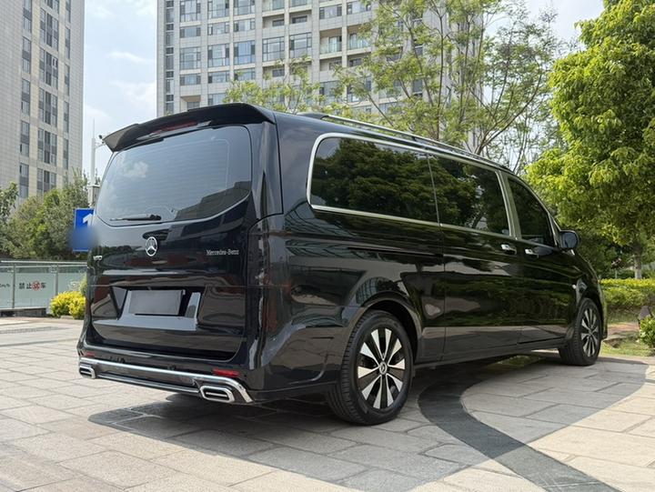 Vito 2023 2.0T Elite 7-Seater photo 4