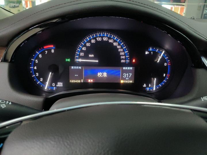 XTS 2015 28T Elite photo 7