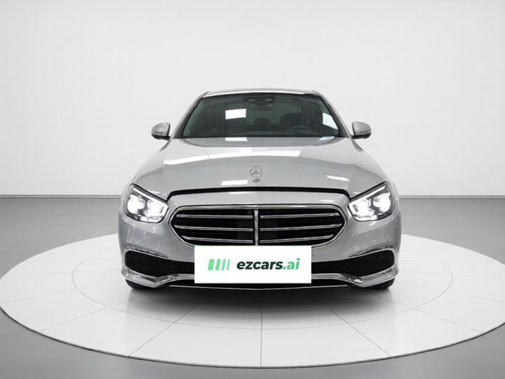 E-Class 2021 E 300 L Premium photo 2