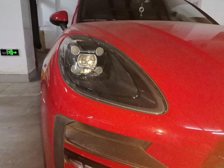 2020 Macan 2.0T photo 7