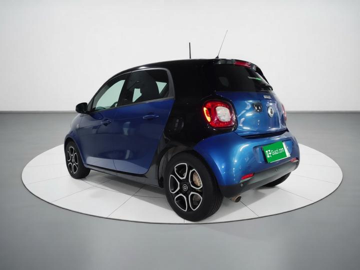 forfour 2018 1.0L 52 photo 4