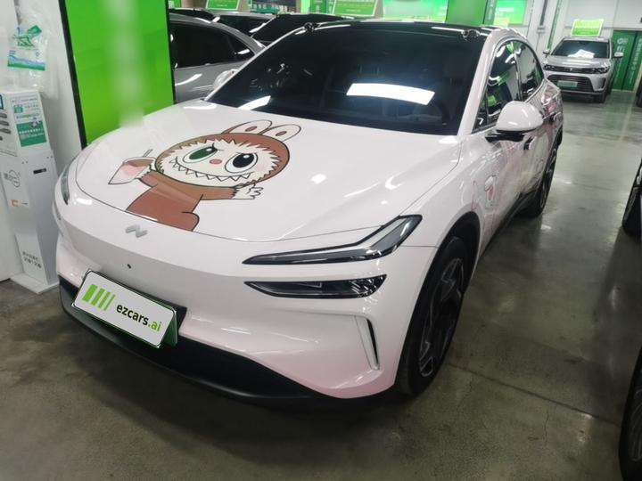 L60 2024 60kWh RWD