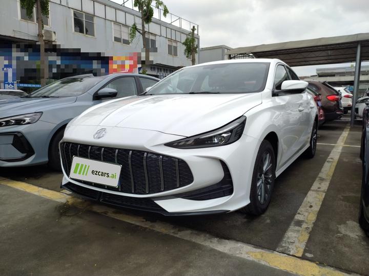 MG5 2026 180DVVT Luxury