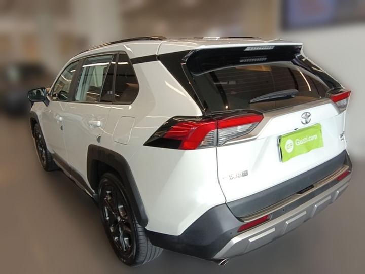 RAV4 2022 2.0L CVT AWD Premium photo 4