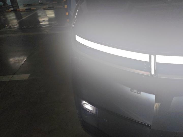 GX 2026 EREV 1585 AWD UltraSE photo 7