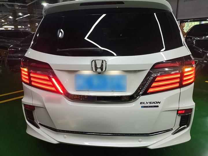 Elysion 2019 2.0L Hybrid Luxury photo 3