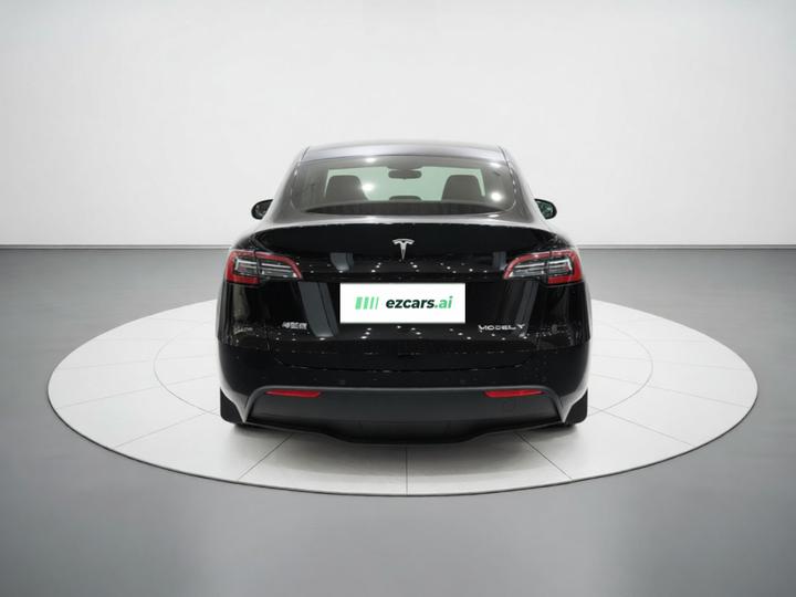 Model Y 2022 Facelift RWD photo 3