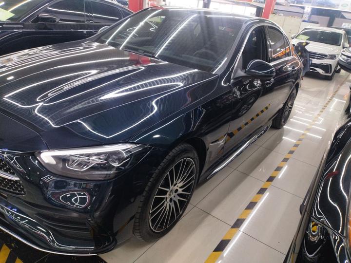 C-Class 2024 C 260 L Sport photo 4