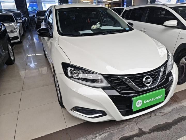 Tiida 2021 1.6L CVT photo 3