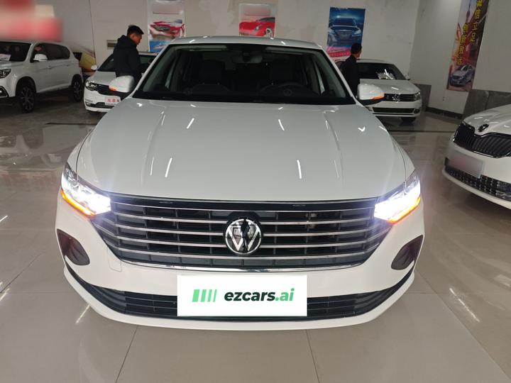 Lavida 2023 Facelift 1.5L AT photo 2