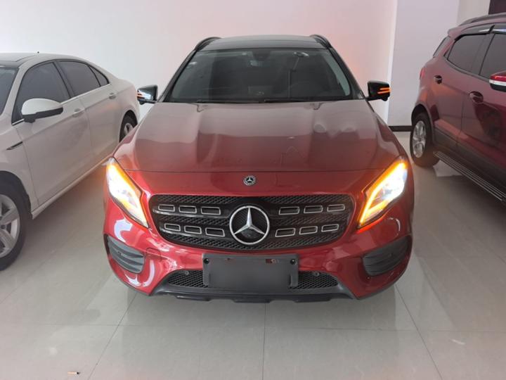 GLA 2018 GLA 220 4MATIC Sport photo 2