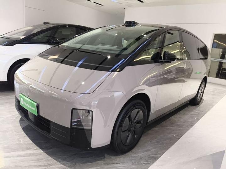 Li MEGA 2024 Ultra
