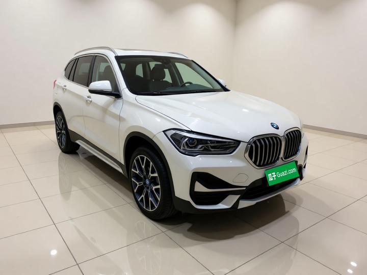 X1 2022 Facelift xDrive25Li Exclusive photo 3