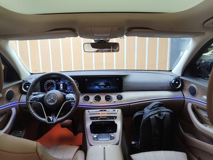 E-Class 2023 E 260 L photo 5