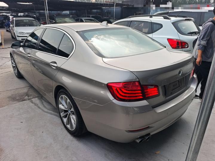 5 Series 2014 528Li Leading photo 4