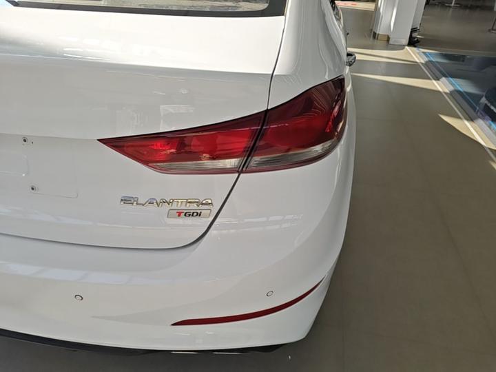 Elantra 2018 1.4T DCT photo 7