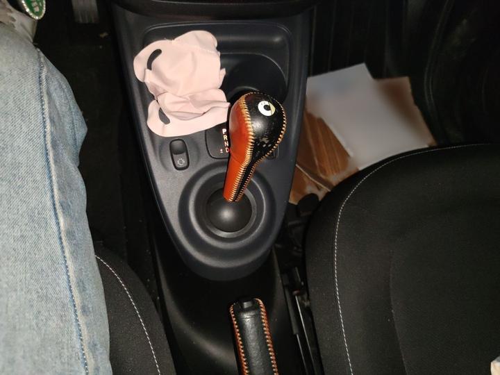 forfour 2018 1.0L 52 photo 6