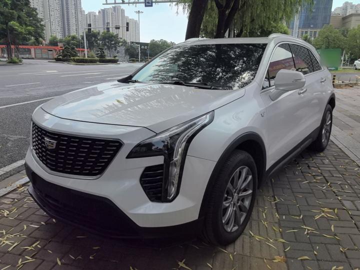 XT4 2018 28T RWD Tech