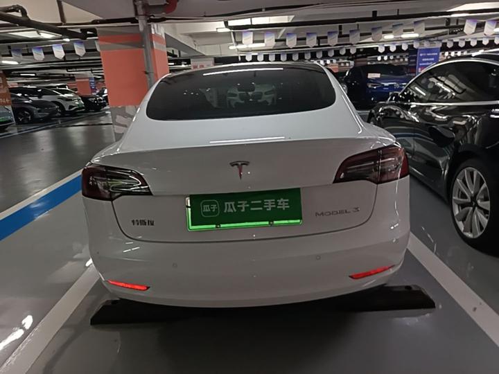 Model 3 2021 Standard Range RWD Upgraded photo 3