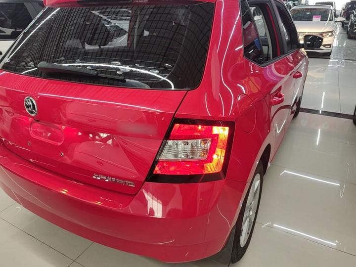 Fabia 2017 1.4L AT photo 7