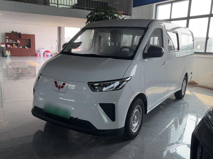 Wuling 2026 440km Bus Comfort 6-Seater