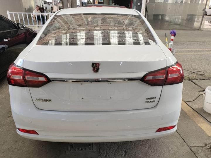 360 2018 PLUS 1.5L AT Exclusive photo 5