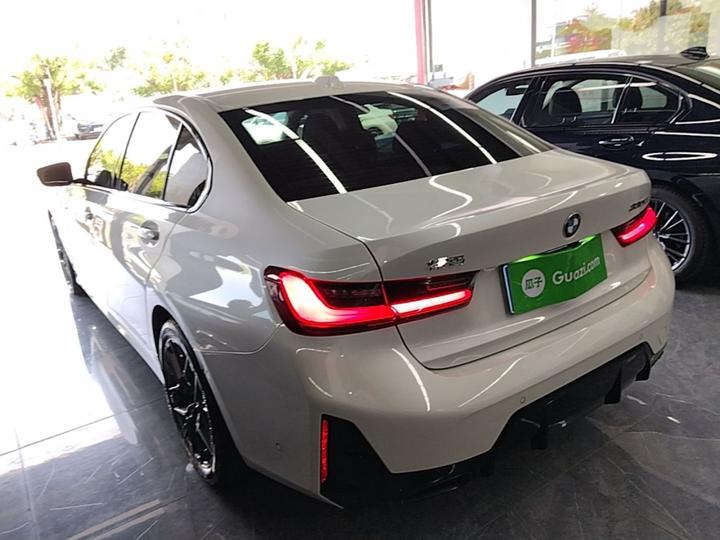 3 Series 2025 330Li M M Sport Night Package photo 4