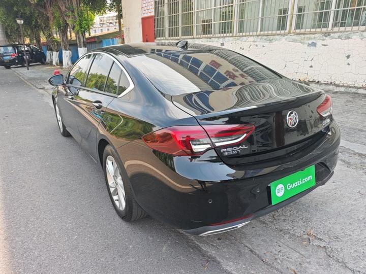 Regal 2023 552T Smart photo 4