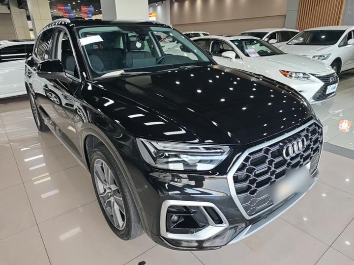 Q5L 2022 Facelift 45T Luxury Dynamic photo 3