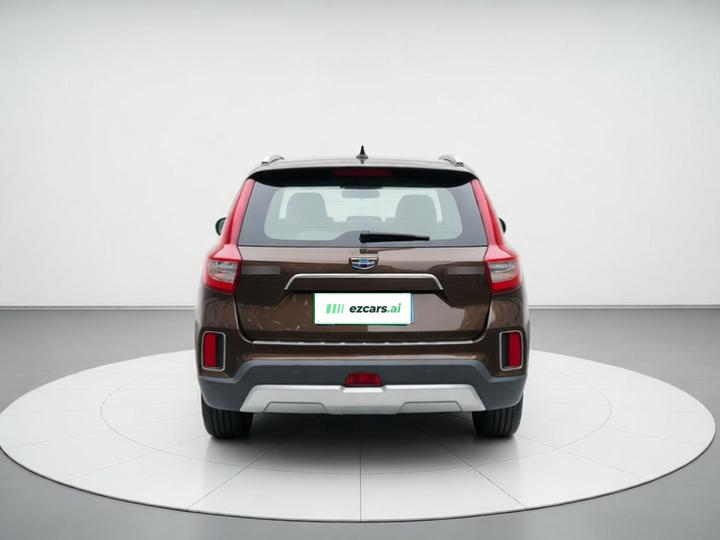 Vision X6 2016 1.8L MT Premium photo 5