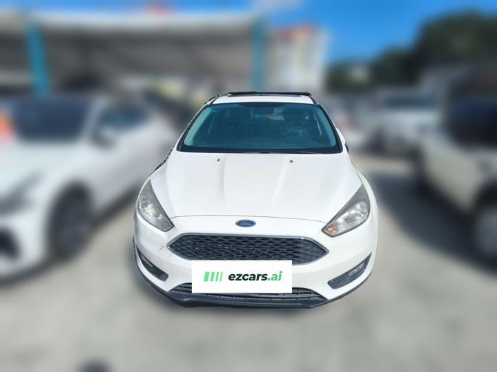 Focus 2017 Hatchback EcoBoost 125 AT Fashion photo 2